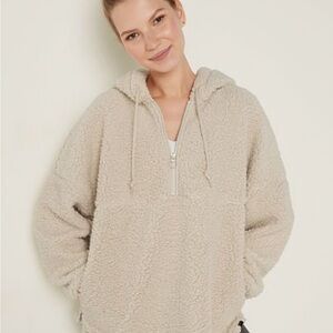 PINK Victoria's Secret Half zip Teddy small